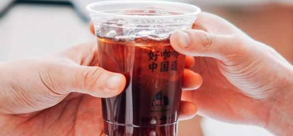 上海極睿食品(pin)銷售有(yǒu)限(xian)公(gōng)司與我(wo)司簽訂網站製(zhi)作(zuò)協議